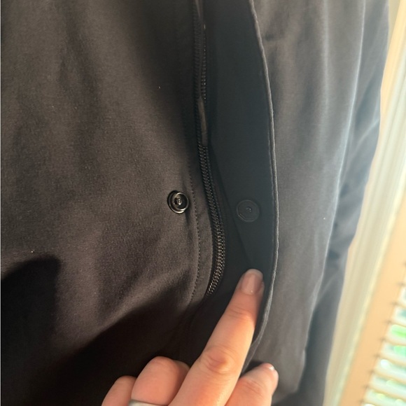 Abercrombie & Fitch Black Bomber Jacket - Picture 7 of 8